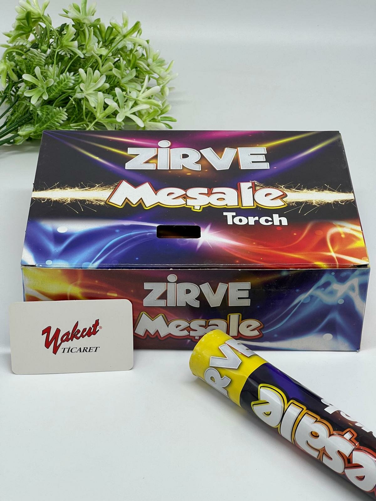Kırmızı Meşale: Gece Etkinliklerinin Parlayan Yıldızı